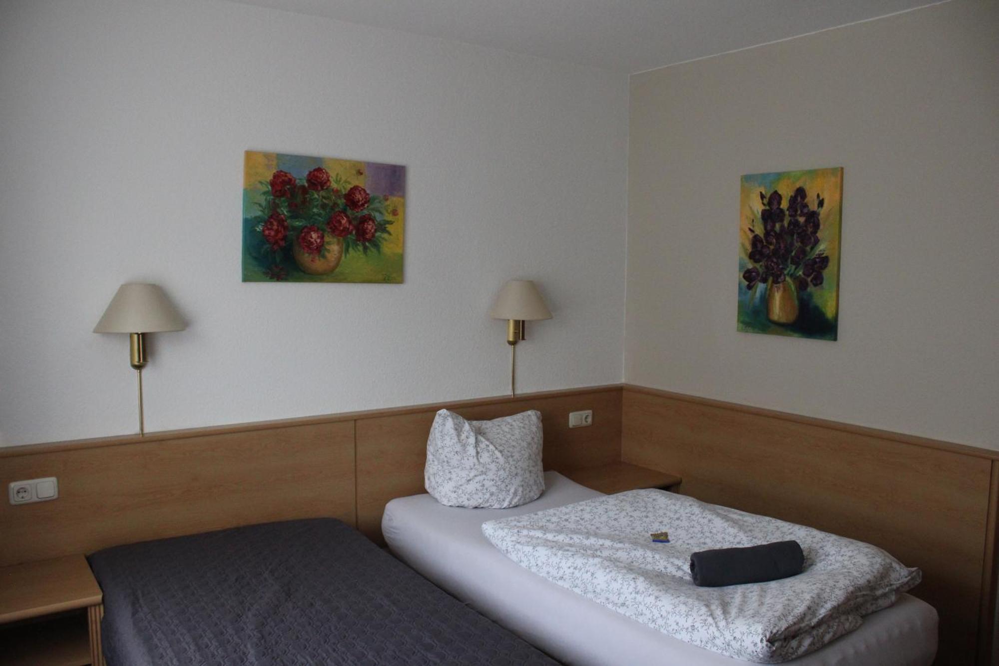 Landhotel Garni Am Muehlenwoerth Tauberbischofsheim Buitenkant foto