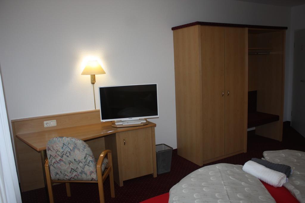 Landhotel Garni Am Muehlenwoerth Tauberbischofsheim Buitenkant foto
