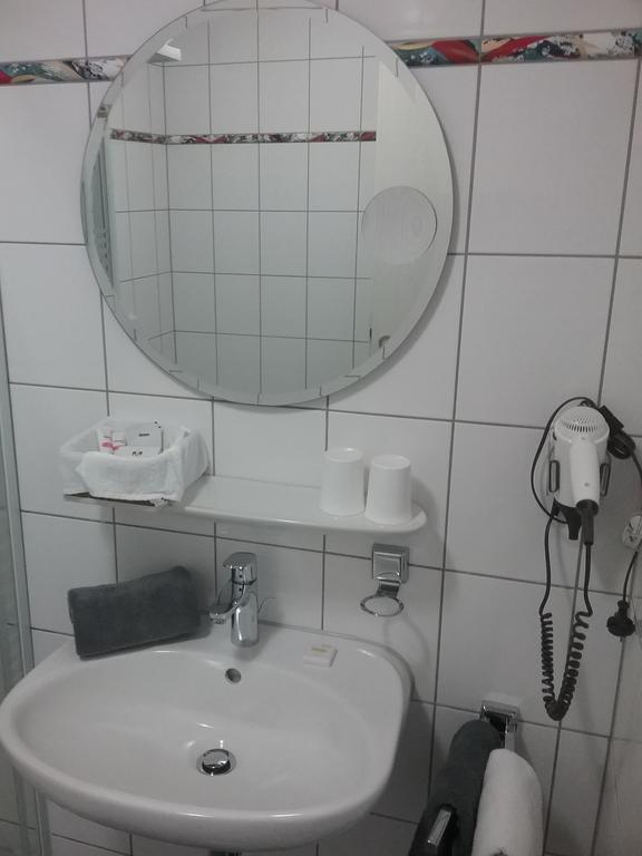 Landhotel Garni Am Muehlenwoerth Tauberbischofsheim Buitenkant foto